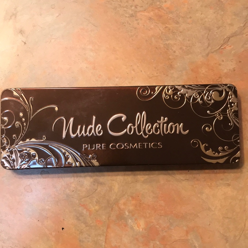Eyeshadow palette